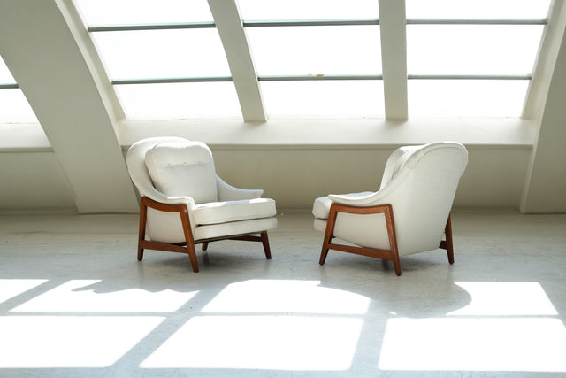 Pair of Edward Wormley Janus Lounge Chairs