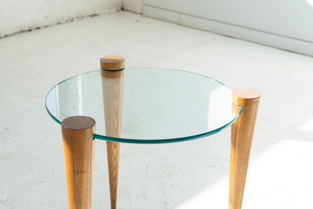 Pair of Mid-Century Modern Side Tables in The Style of Gilbert Rohde
